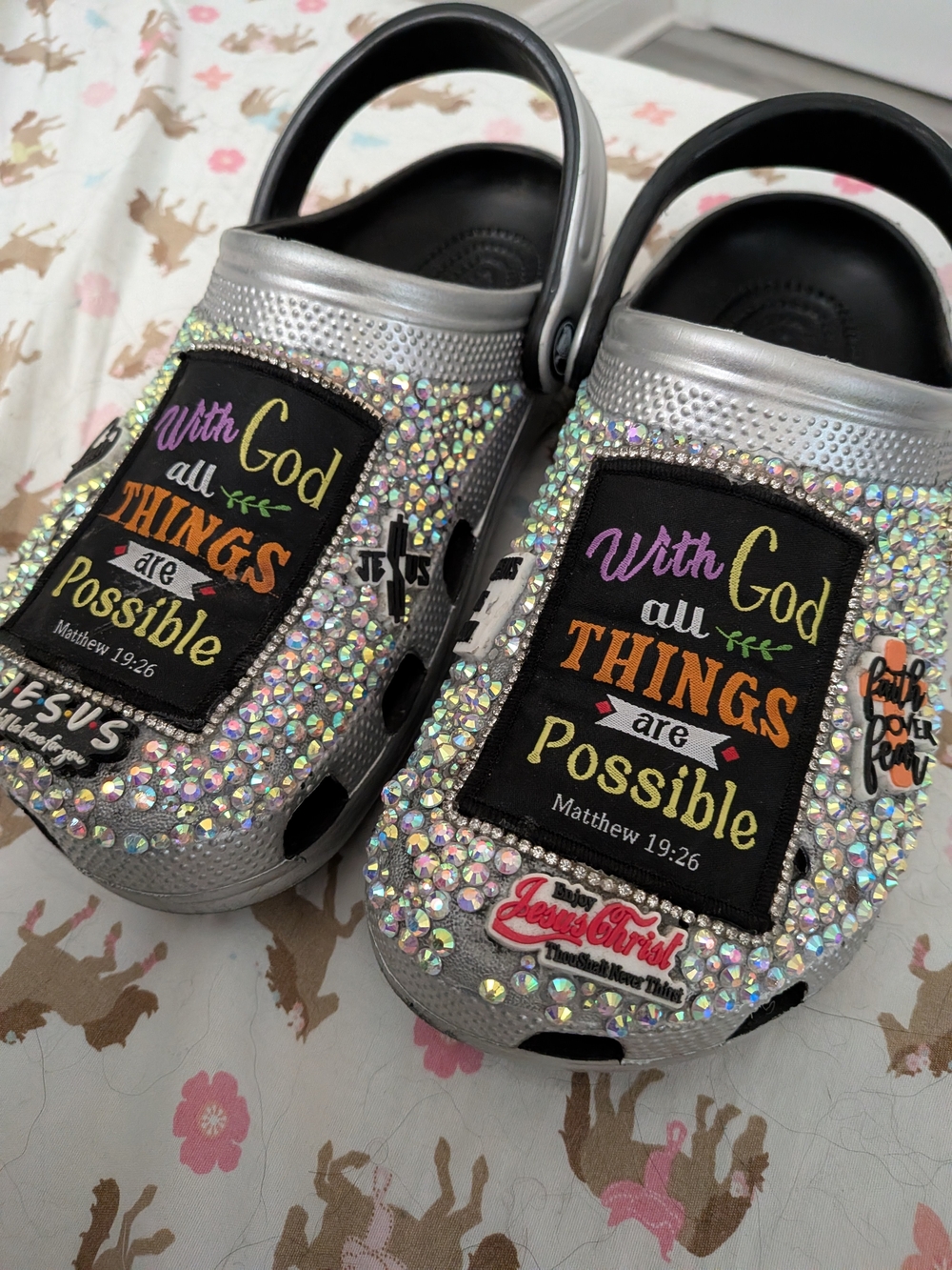 Men's Size 6/Women's 8 Silver Rhinestone Embellished Crocs with Faith Patch